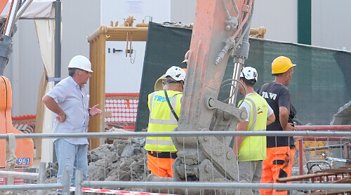 Angestellte im Baugewerbe