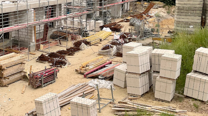 Ansätze für Stoffe regeln Bewertung, Kalkulation und Abrechnung auf der Baustelle.